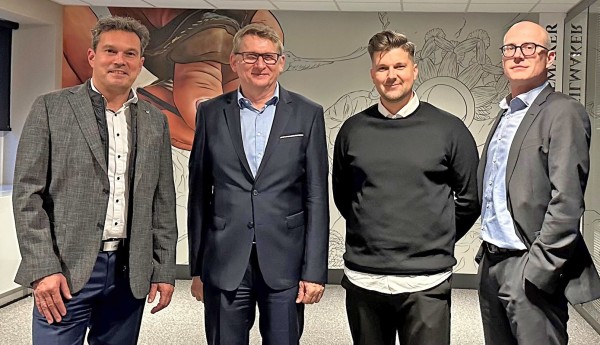 Referenten und Vorstand